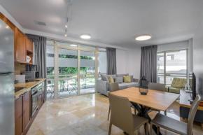 DIZENGOFF SQUARE superb 1 bedroom with balcony